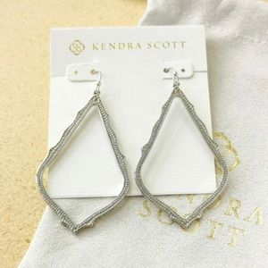 Kendra Scott silver drop earrings NWOT